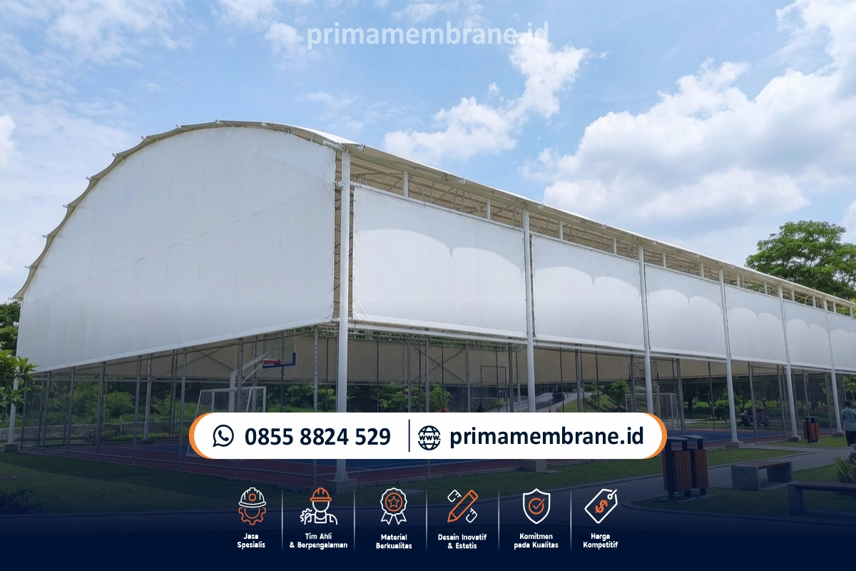Cladding lapangan olahraga menggunakan membrane tensile dan struktur baja